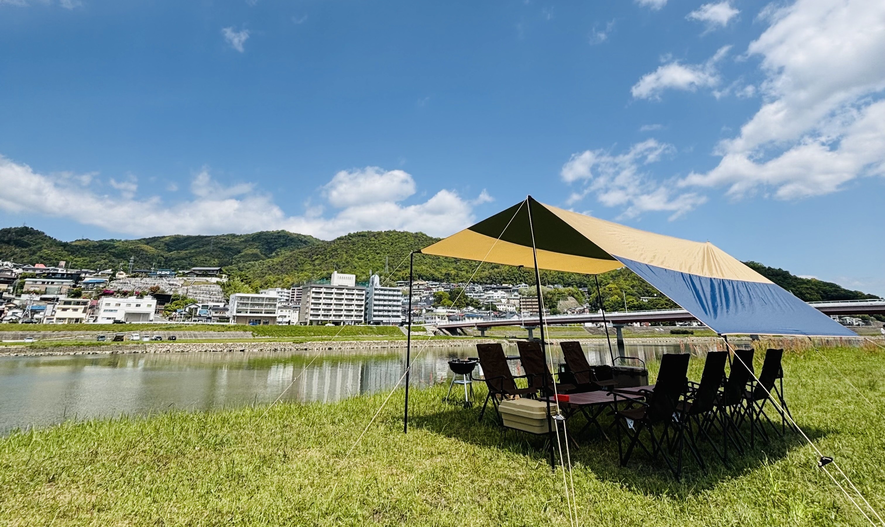 手ぶらBBQレンタルで、公園にBBQスペースを設営